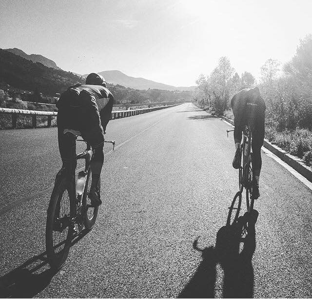 15578666_678510118975662_1270180693230902550_n